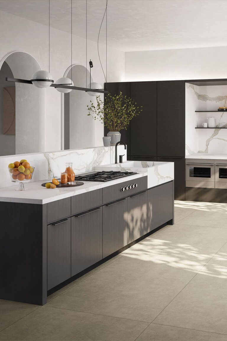 Laminam Küche mit mediterranem Flair und Calacatta Oberflächen